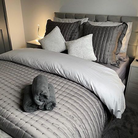 Beautiful Modern Cosy Central Apartment / Sleeps 4 Reading Eksteriør billede