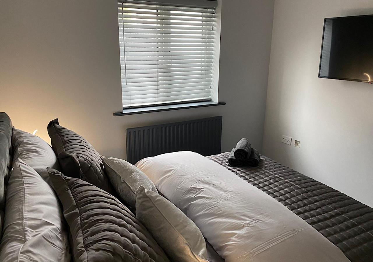Beautiful Modern Cosy Central Apartment / Sleeps 4 Reading Eksteriør billede