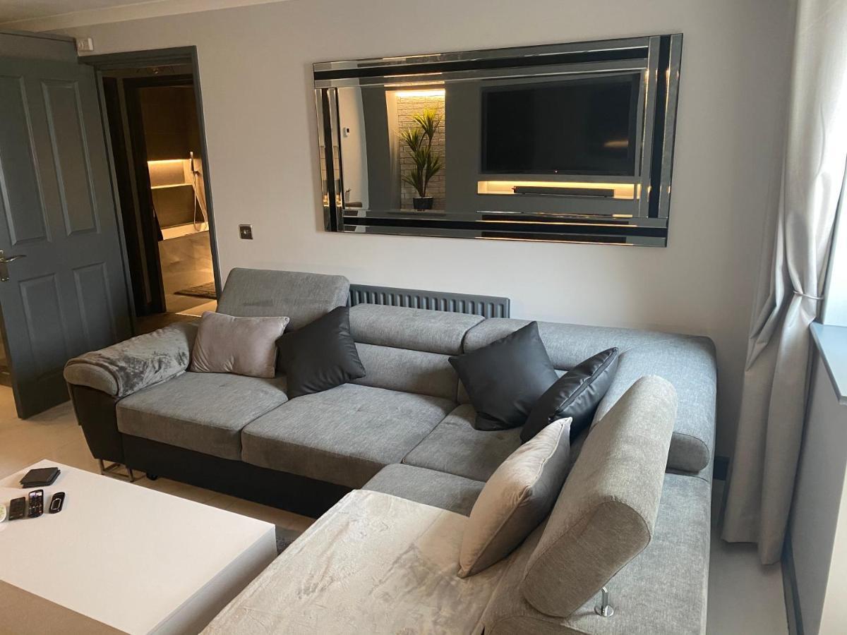Beautiful Modern Cosy Central Apartment / Sleeps 4 Reading Eksteriør billede